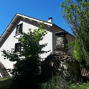  Hébergement de vacances Location De à En Bouriane France